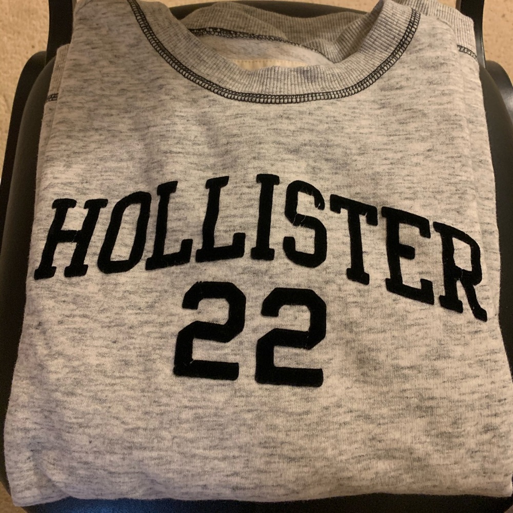 Hollister Sweatshirt